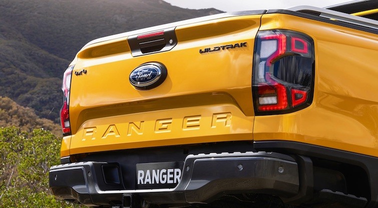 ford-ranger-wildtrak-2-0l-at-4x4