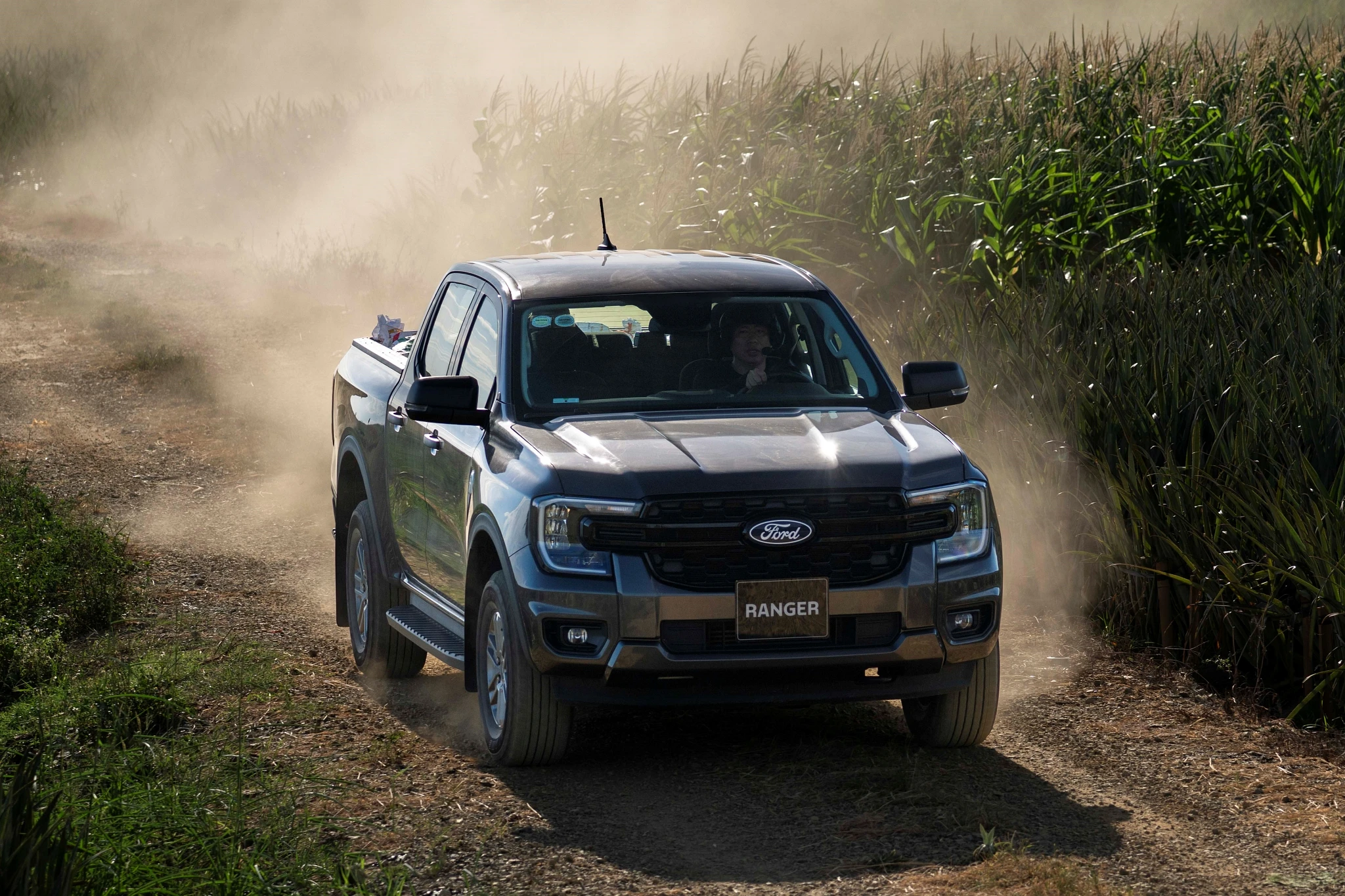 ford-ranger-sport-2-0l-4x4-at