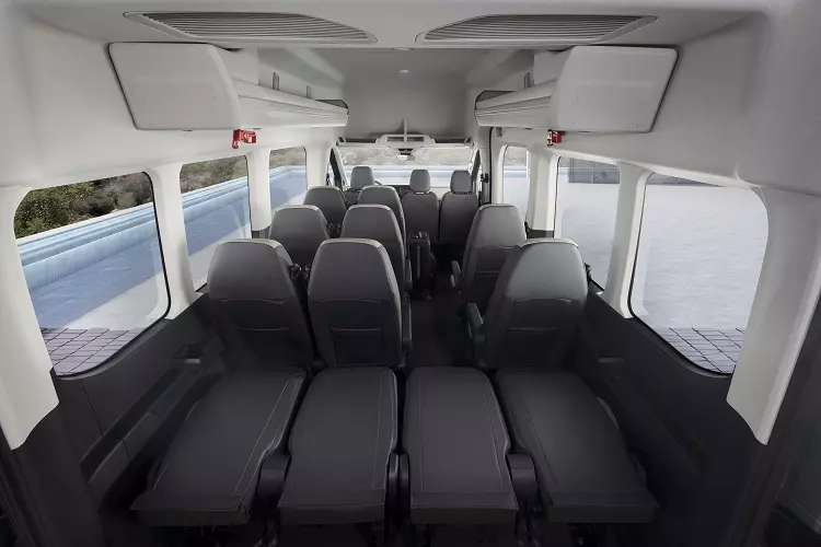 ford-transit-premium-18-cho