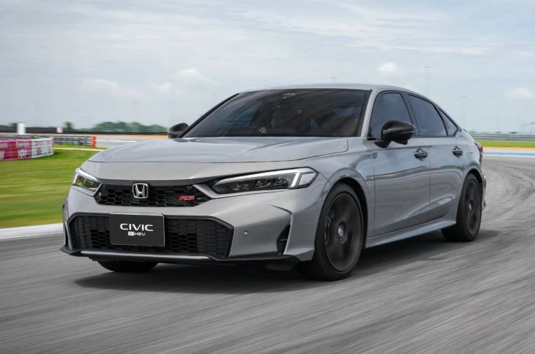 honda-civic-ehev-rs