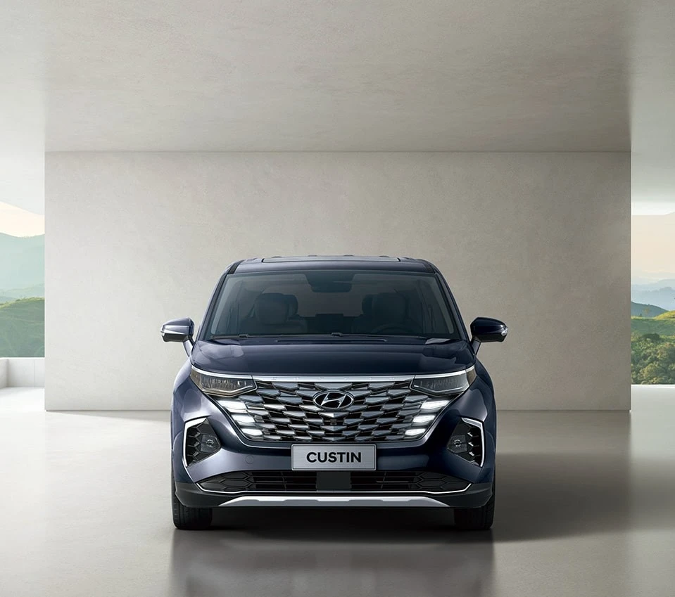 hyundai-custin-1-5-turbo-tieu-chuan