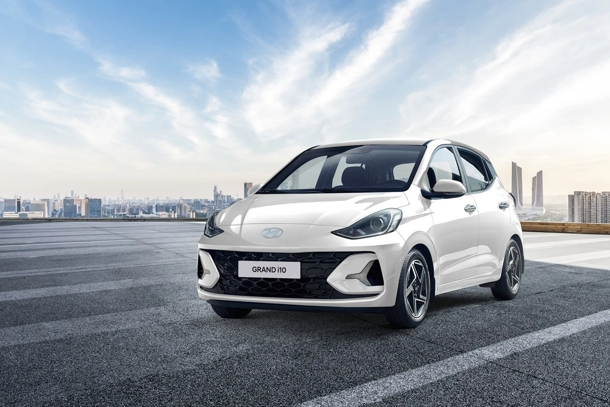 hyundai-grand-i10-hatchback-1-2-mt-tieu-chuan