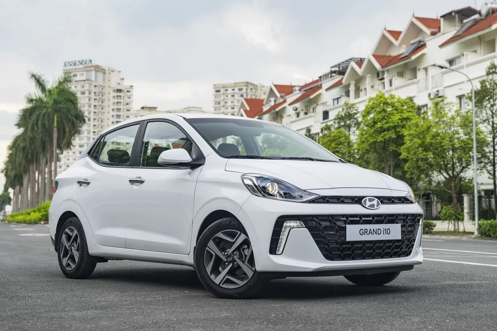 Hyundai Grand i10 Hatchback 1.2 AT Bản đủ