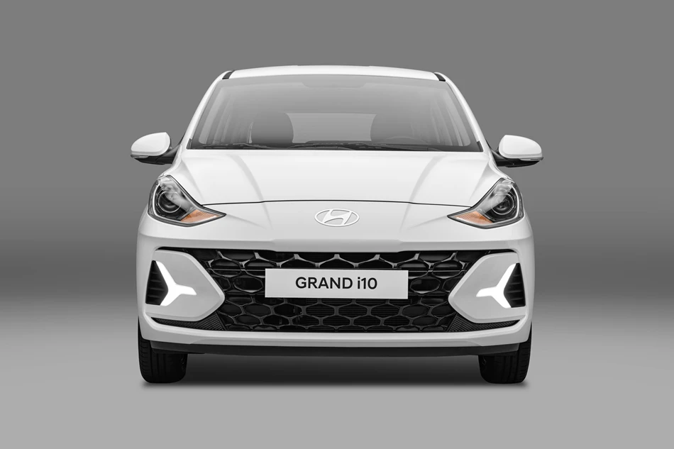hyundai-grand-i10-hatchback-1-2-at-tieu-chuan