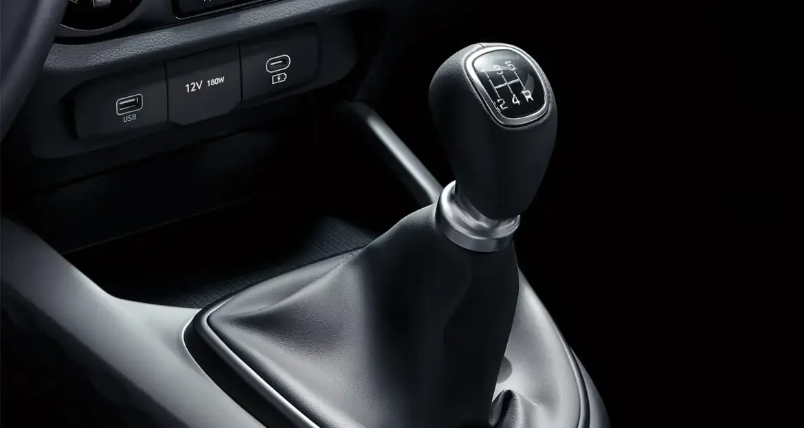 hyundai-grand-i10-hatchback-1-2-mt-tieu-chuan