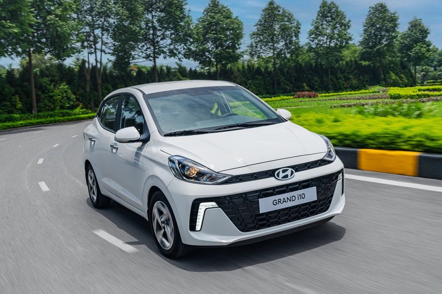hyundai-grand-i10-sedan-1-2-at-ban-du