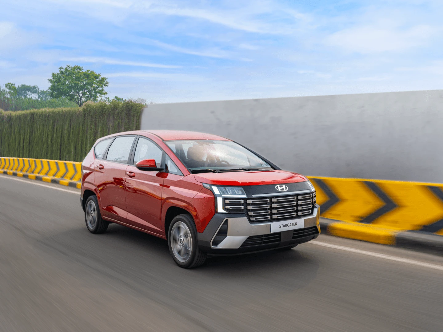 hyundai-stargazer-dac-biet