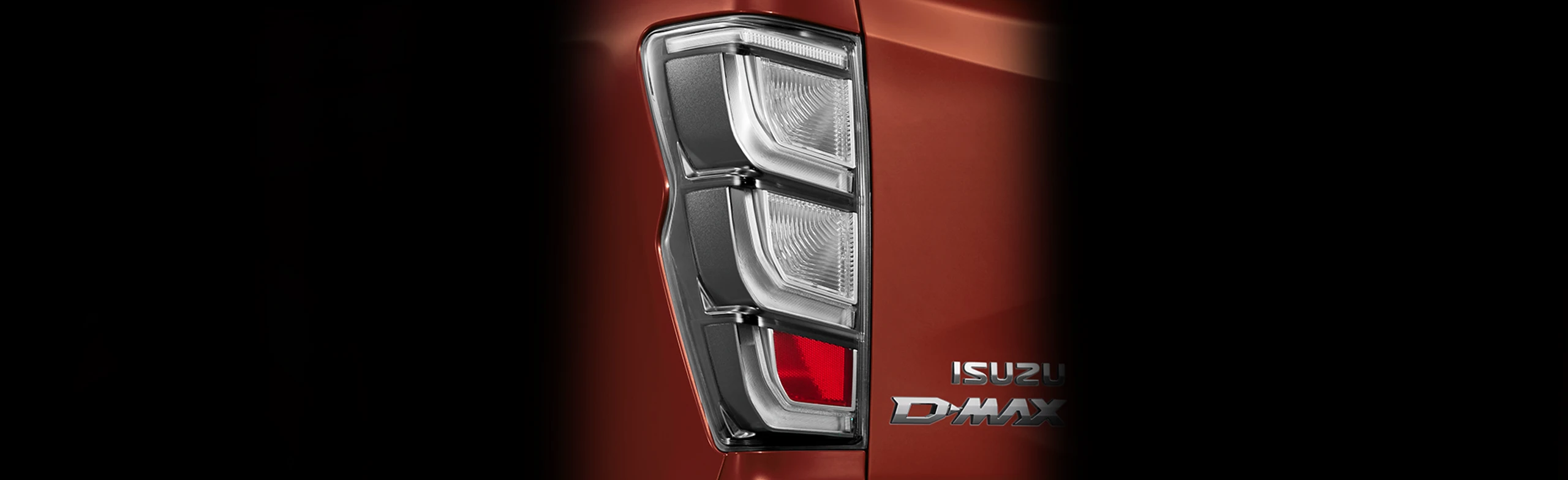 isuzu-d-max-hi-lander-1-9l-4x2-at