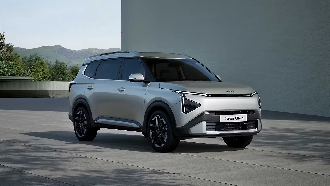 kia-carens-clavis-1-5g-deluxe