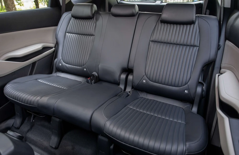 kia-carens-clavis-1-5g-deluxe