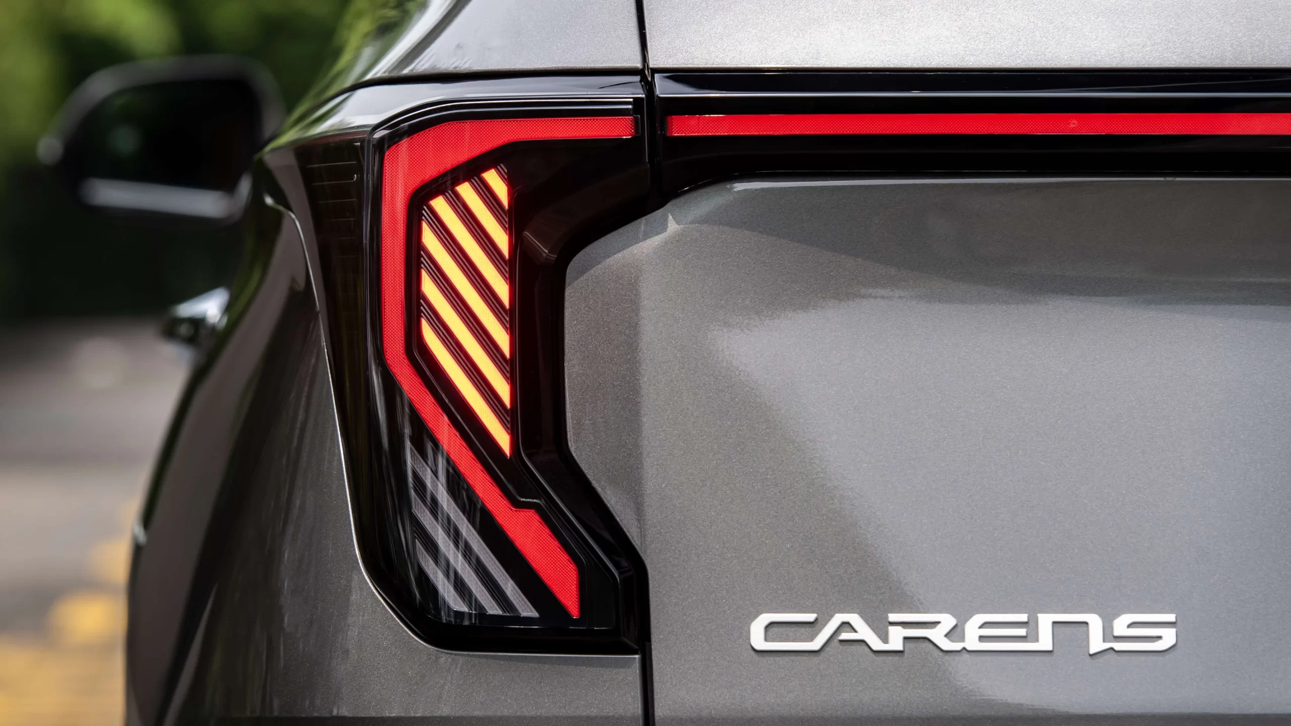 kia-carens-clavis-1-5g-deluxe