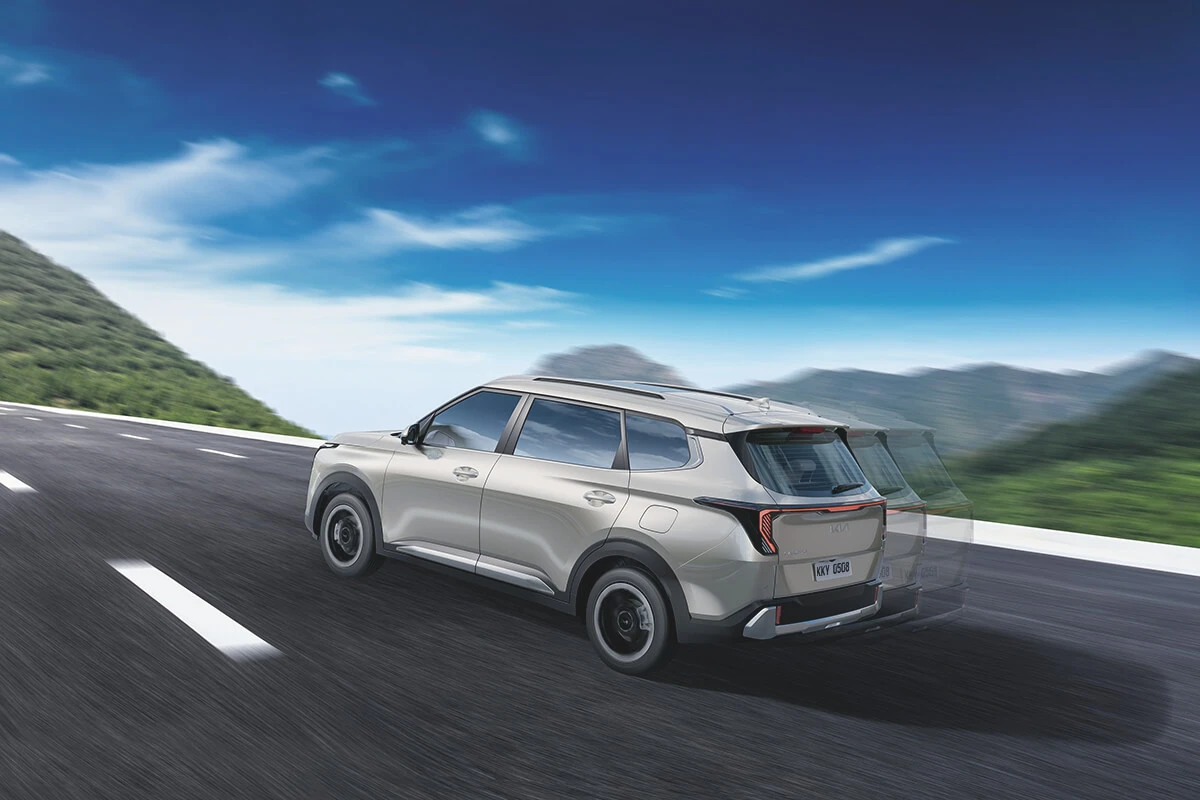 kia-carens-clavis-1-5g-deluxe