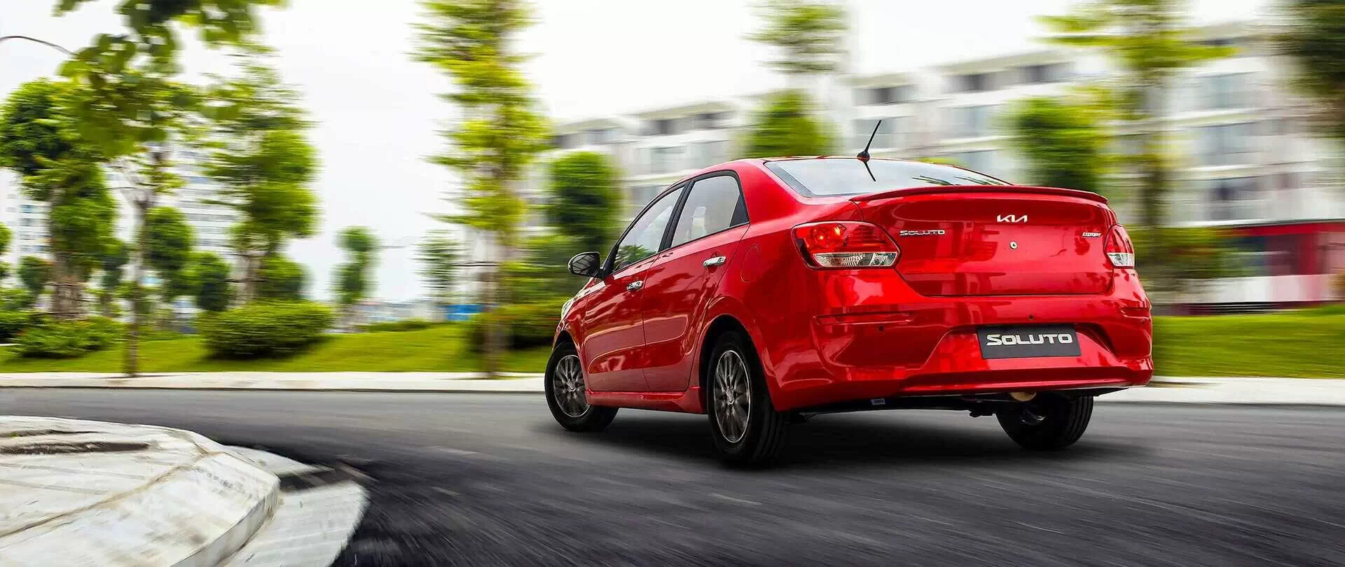 kia-soluto-mt