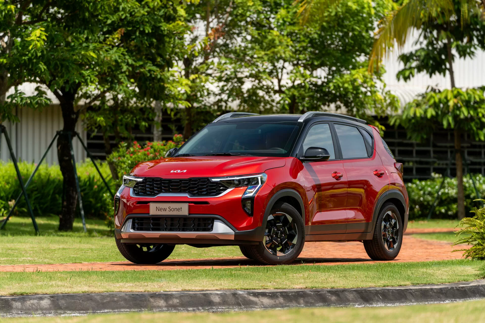kia-sonet-1-5l-premium