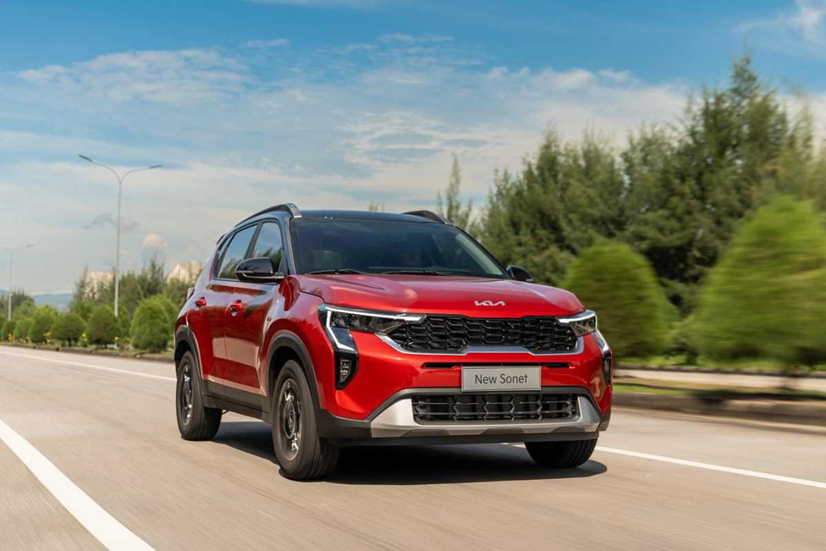 kia-sonet-1-5l-premium