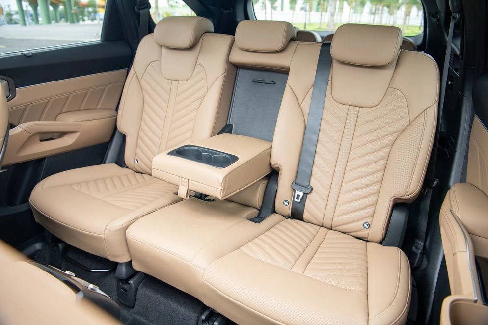 kia-new-sorento-hev-1-6-turbo-signature-awd