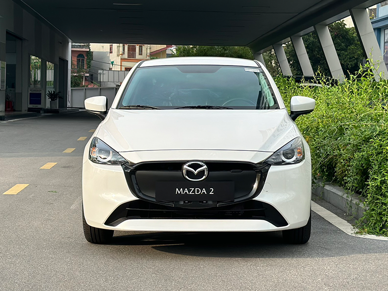 mazda-2-sedan-1-5l-at