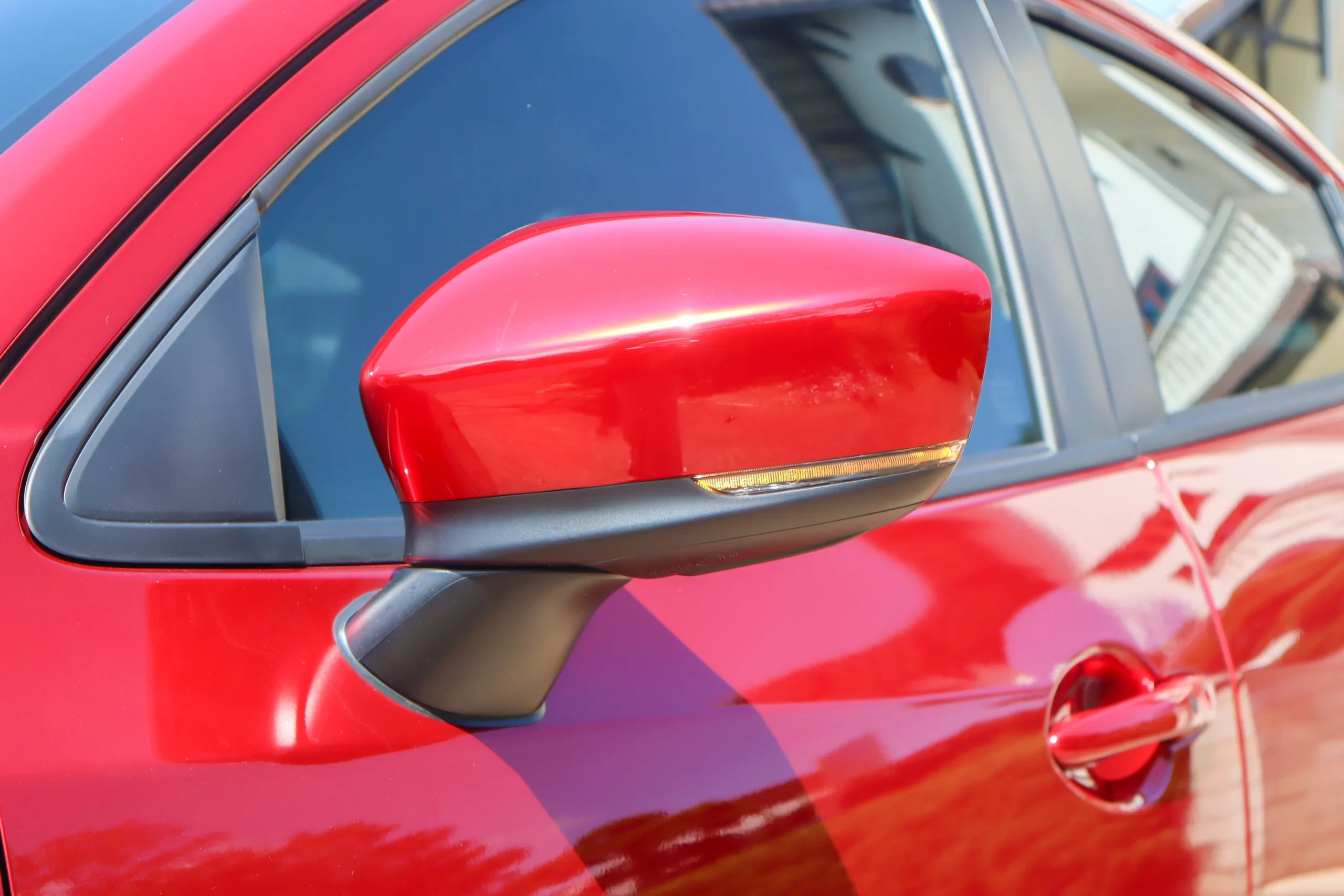 mazda-2-sedan-1-5l-luxury