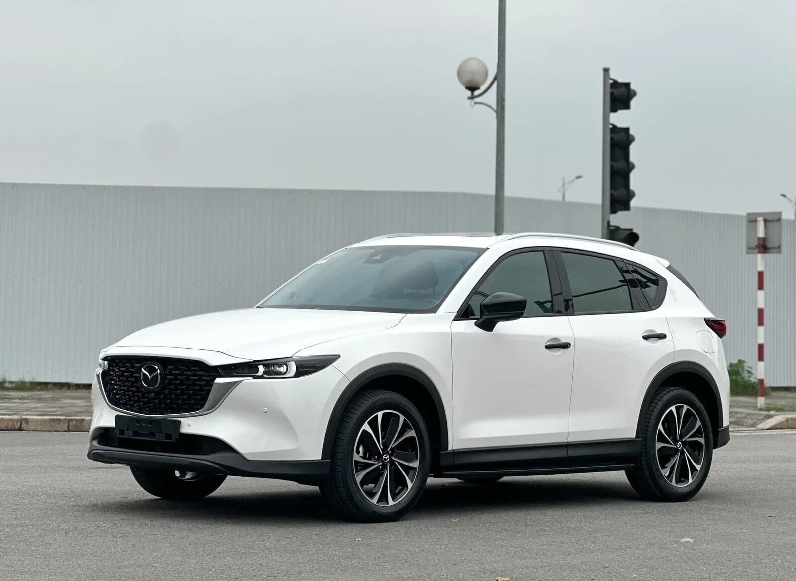 mazda-cx-5-20-l-deluxe