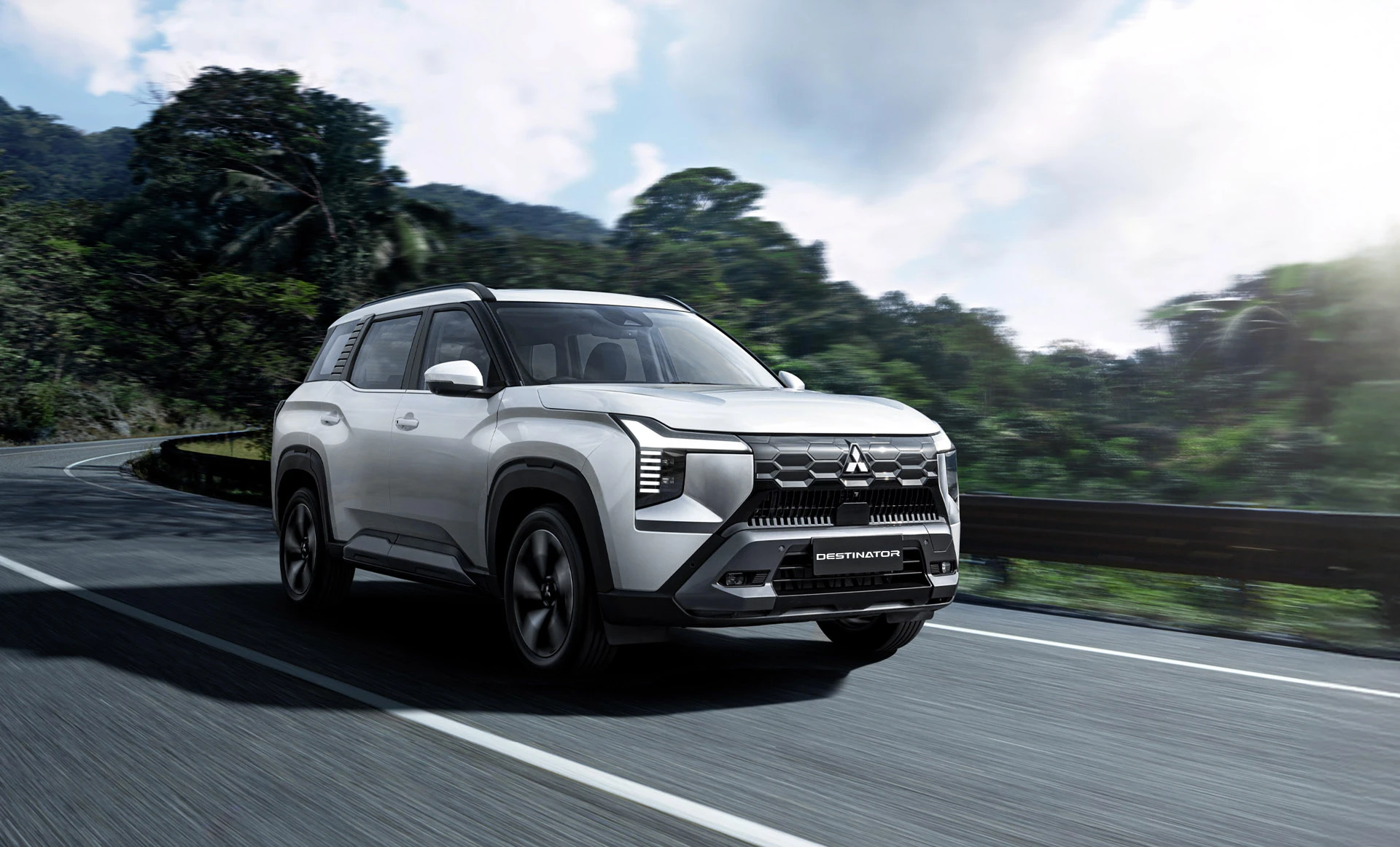 mitsubishi-destinator-premium