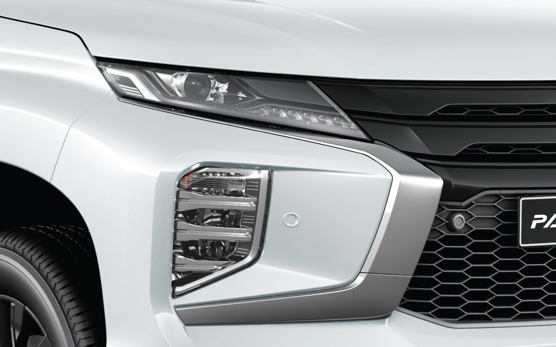 mitsubishi-pajero-sport-gas-4x4-at-std