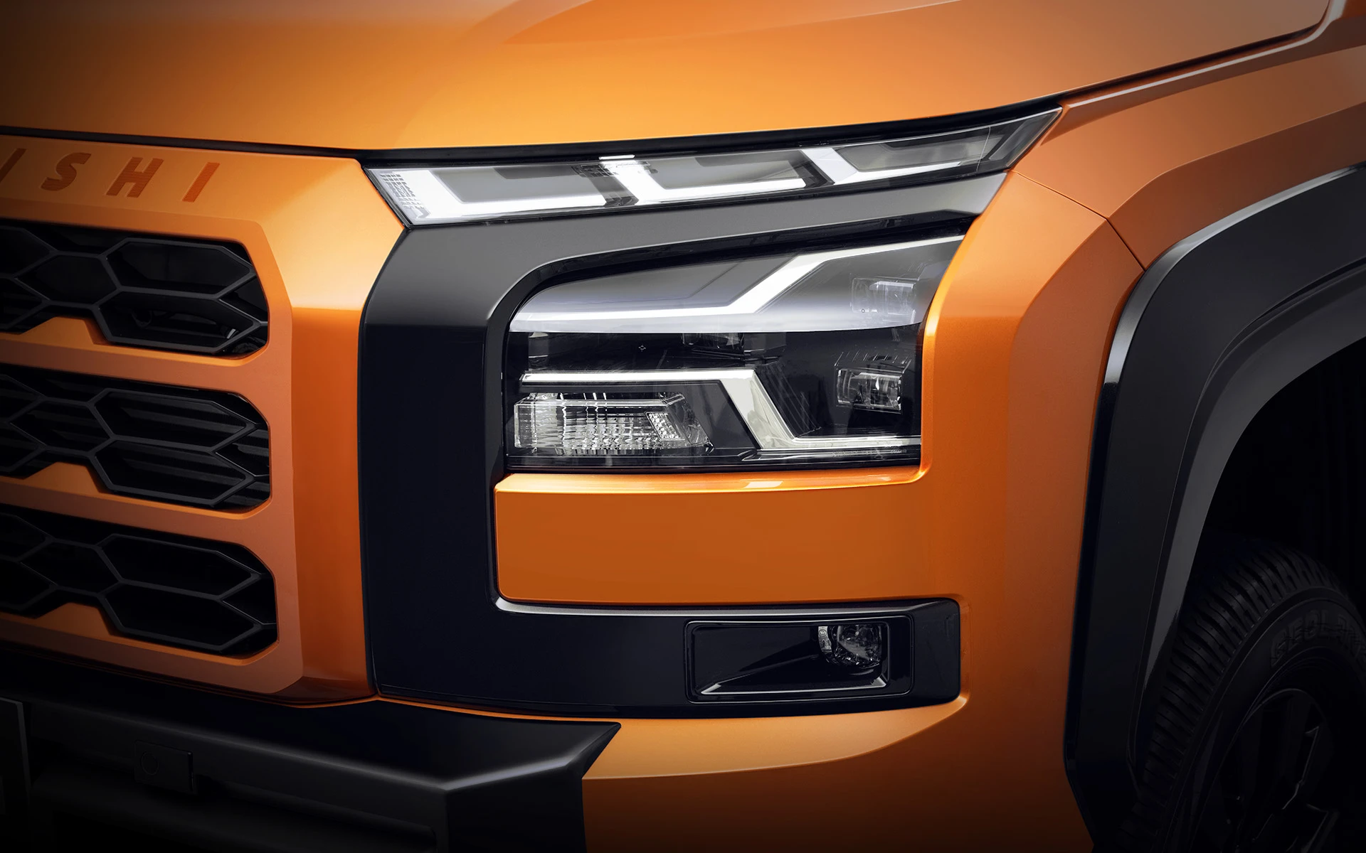 mitsubishi-triton-2wd-at-glx