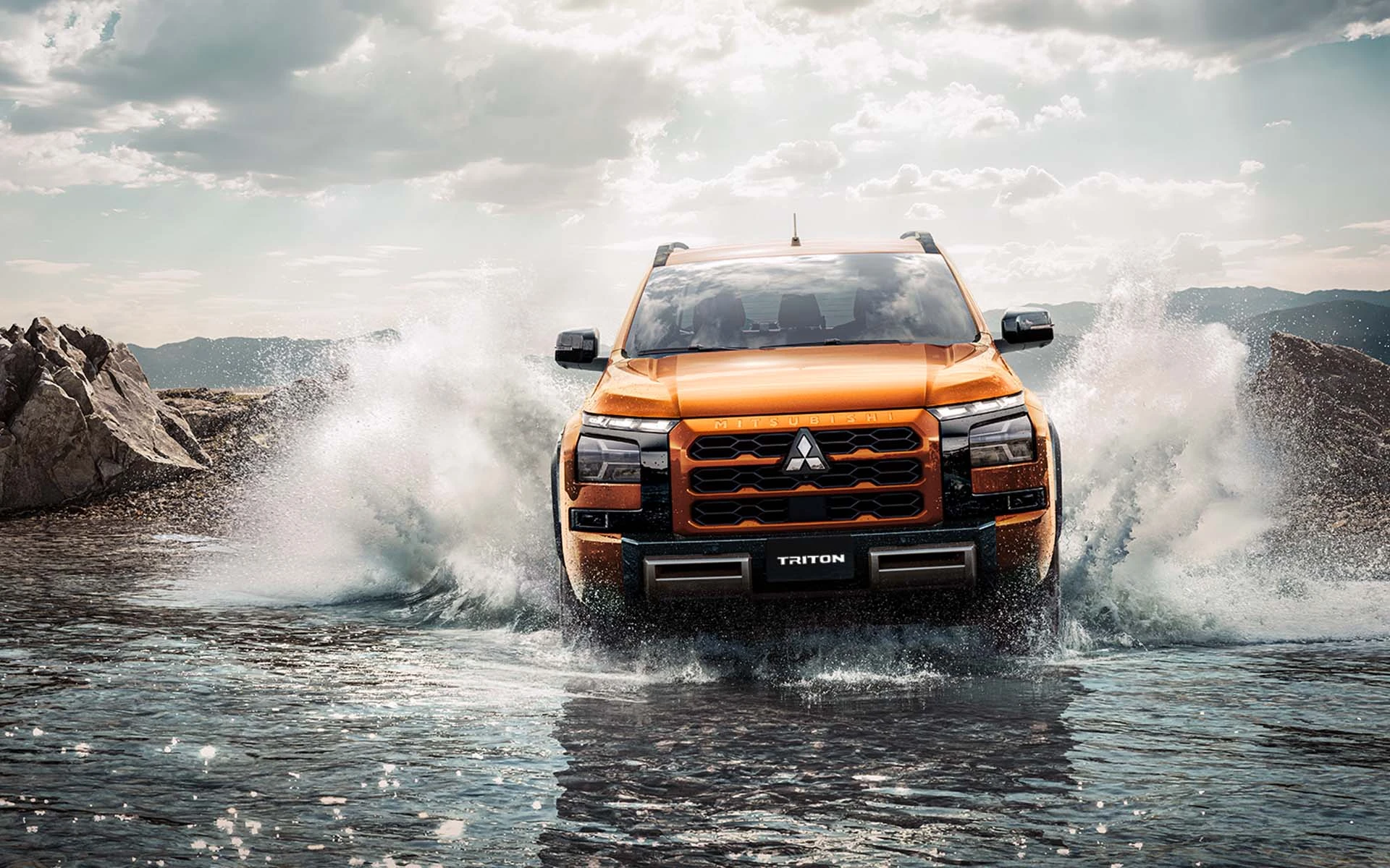 mitsubishi-triton-4wd-at-premium-new