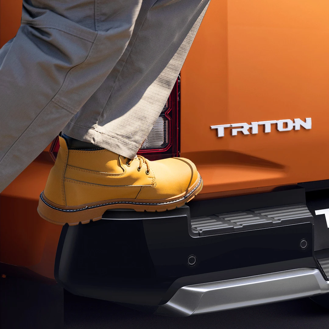 mitsubishi-triton-2wd-at-glx