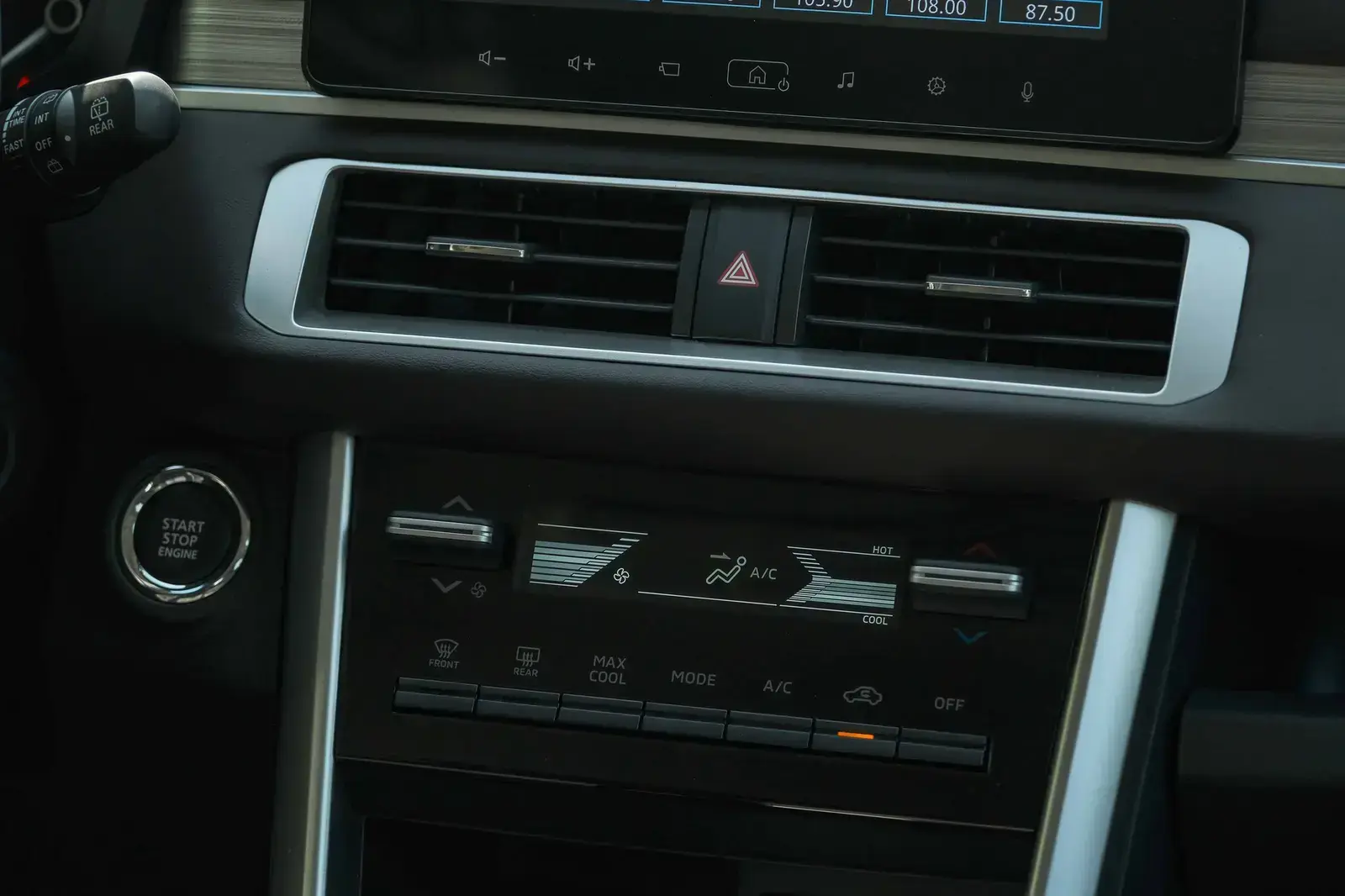 mitsubishi-xpander-at