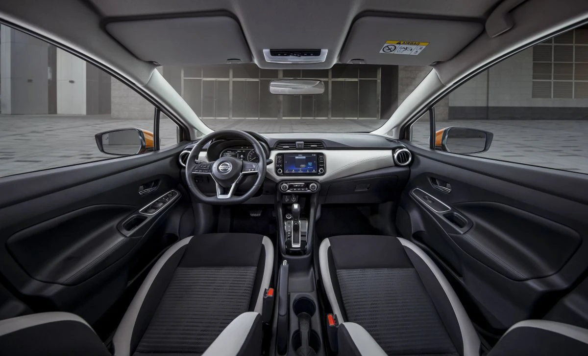 nissan-almera-el