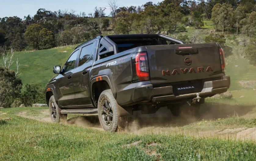 nissan-navara-el-2wd