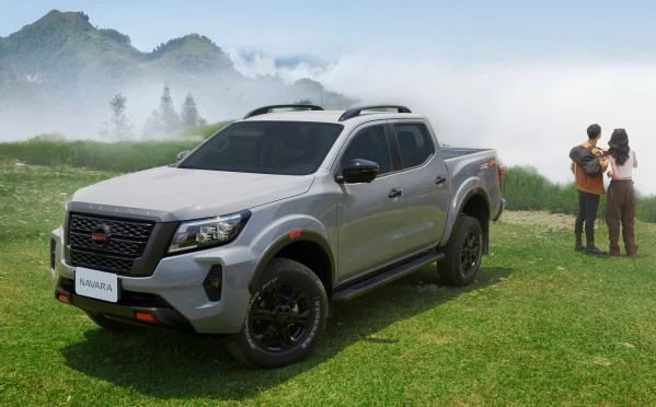 nissan-navara-el-2wd