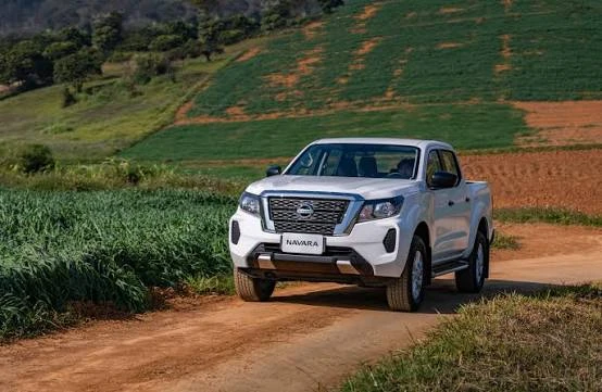 nissan-navara-el-2wd