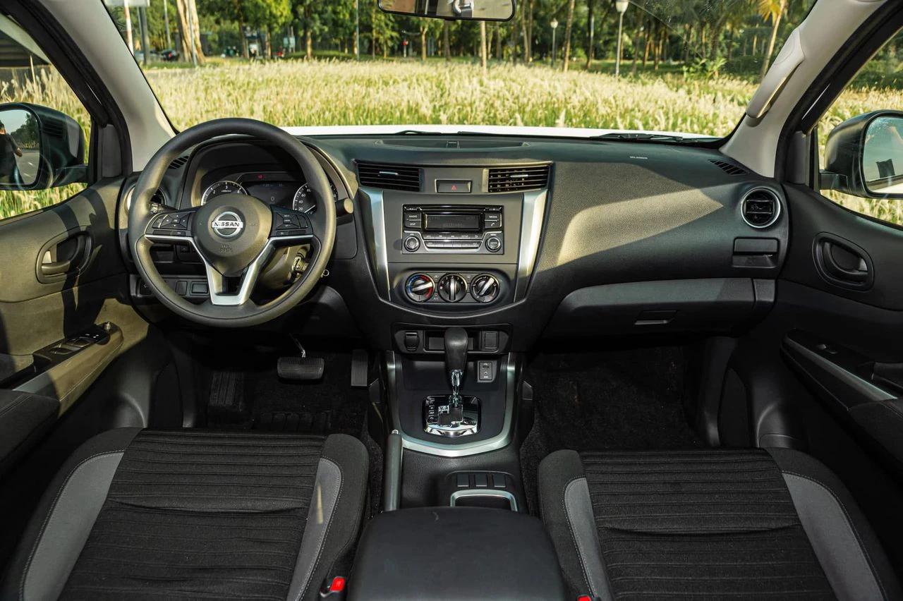nissan-navara-el-2wd