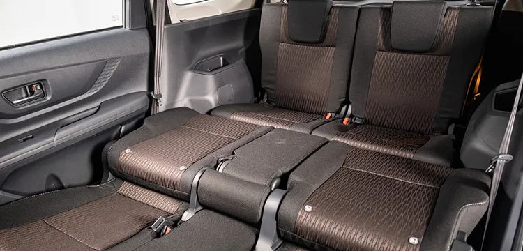 toyota-avanza-premio-1-5-mt