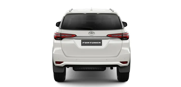 toyota-fortuner-legender-2-7at-4x2