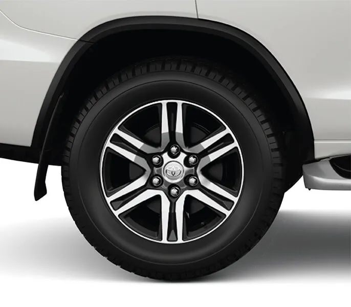 toyota-fortuner-legender-2-7at-4x2