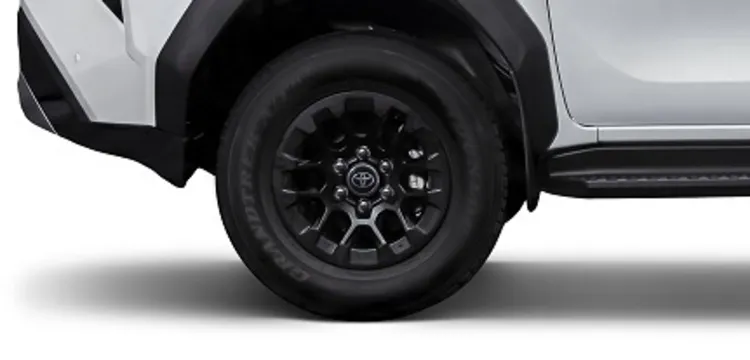 toyota-hilux-pro-2-8-4x2-at