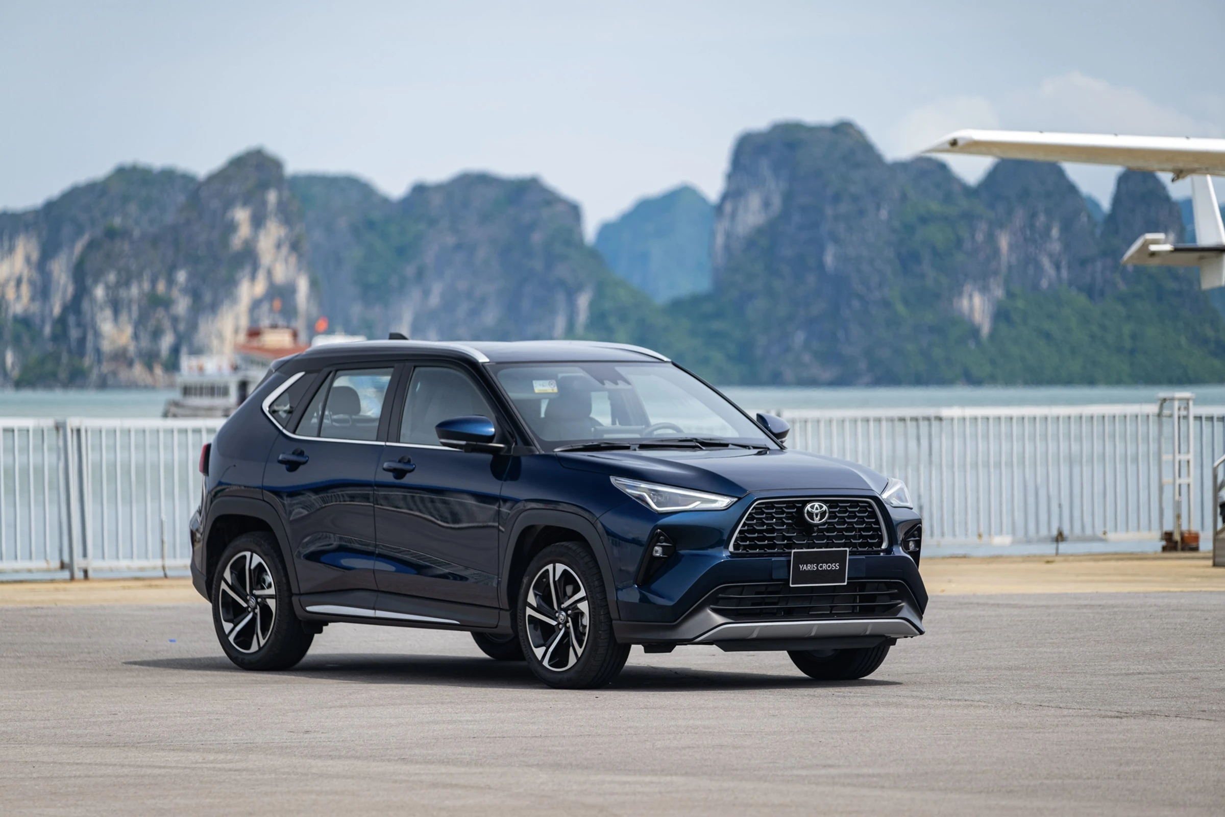 toyota-yaris-cross-1-5-hev