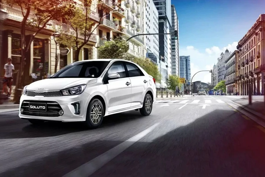 Kia Soluto MT