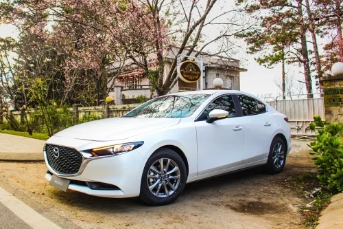 Mazda 3 Sedan 1.5L Deluxe (Tùy chọn)