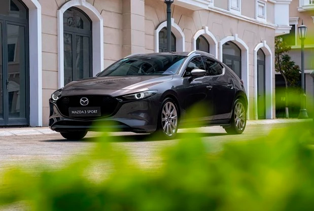 mazda-3-sport-1-5l-luxury