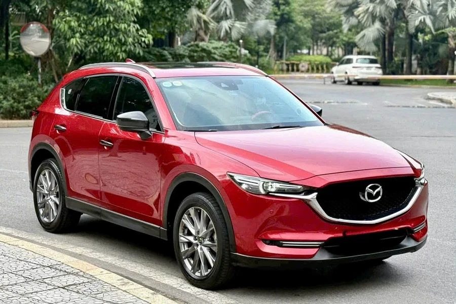 Mazda CX-5 2.0L Deluxe (Tuỳ chọn)