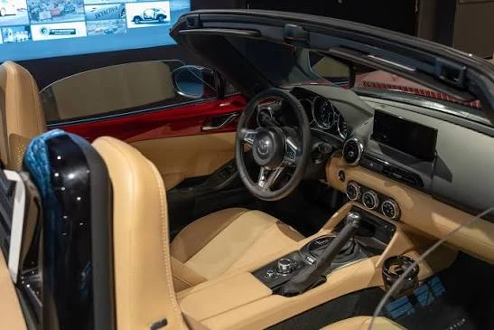 mazda-mx-5-at-mui-mem