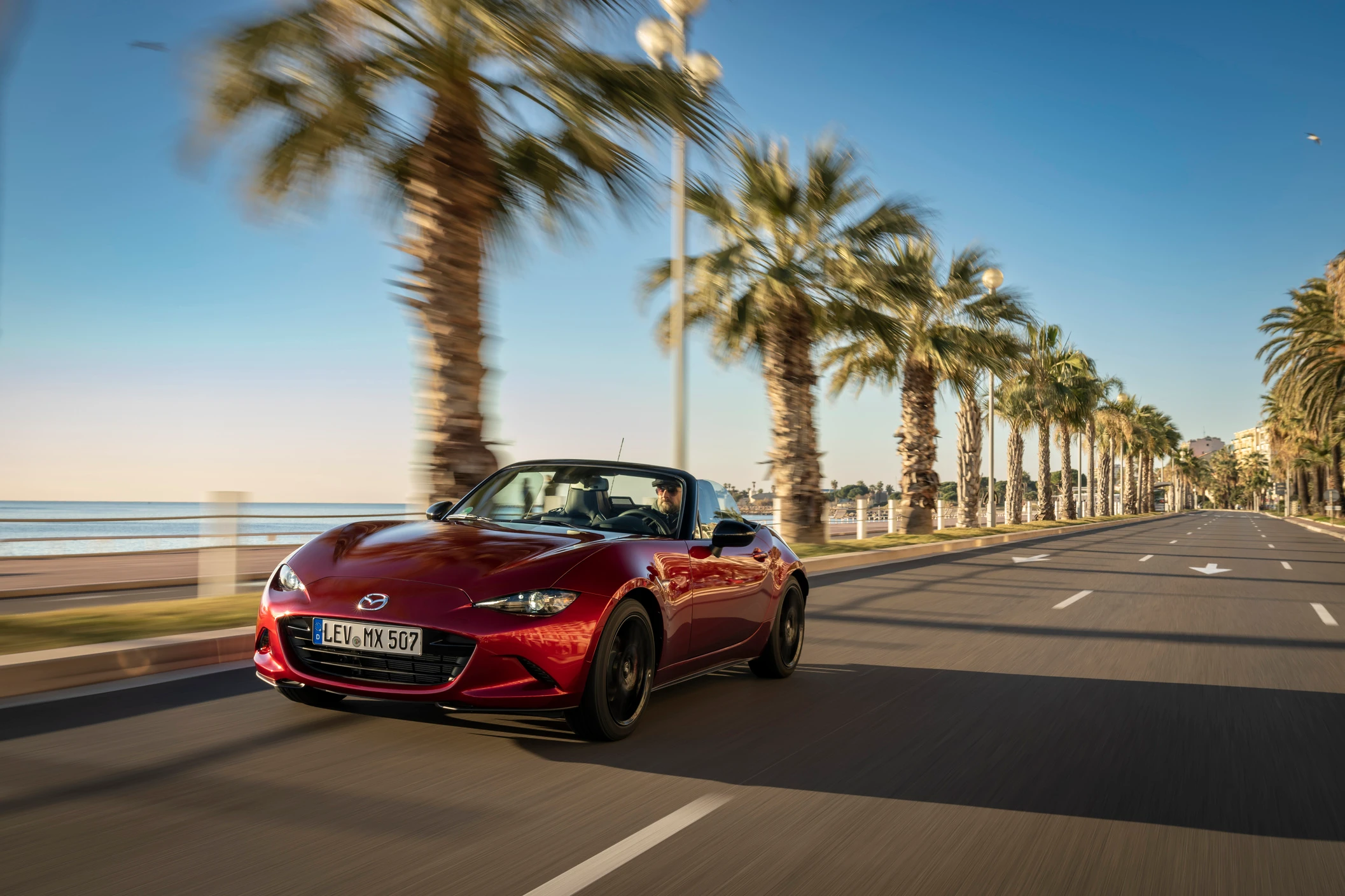 mazda-mx-5-at-mui-mem
