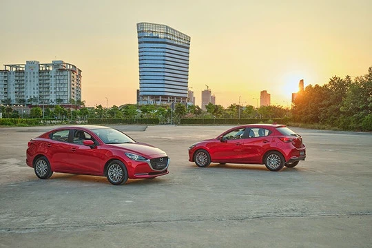 mazda-2-sport-1-5l-premium