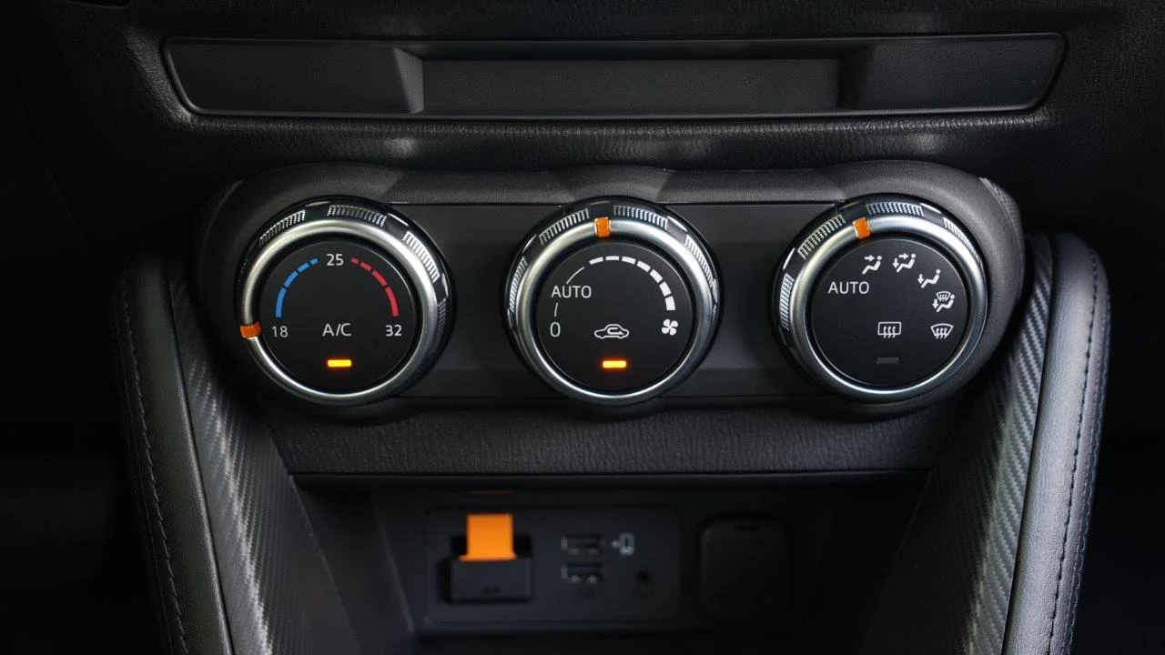 mazda-2-sport-1-5l-premium