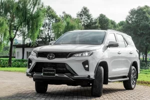 Toyota Fortuner Legender 2.7AT 4×2
