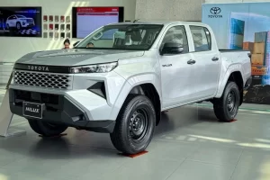 Toyota Hilux Standard 2.8 4×2 MT