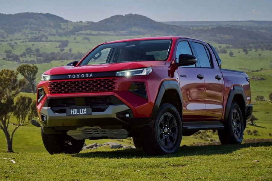 Toyota Hilux Trailhunter 2.8 4×4 AT Toyota Hilux Trailhunter 2.8 4×4 AT